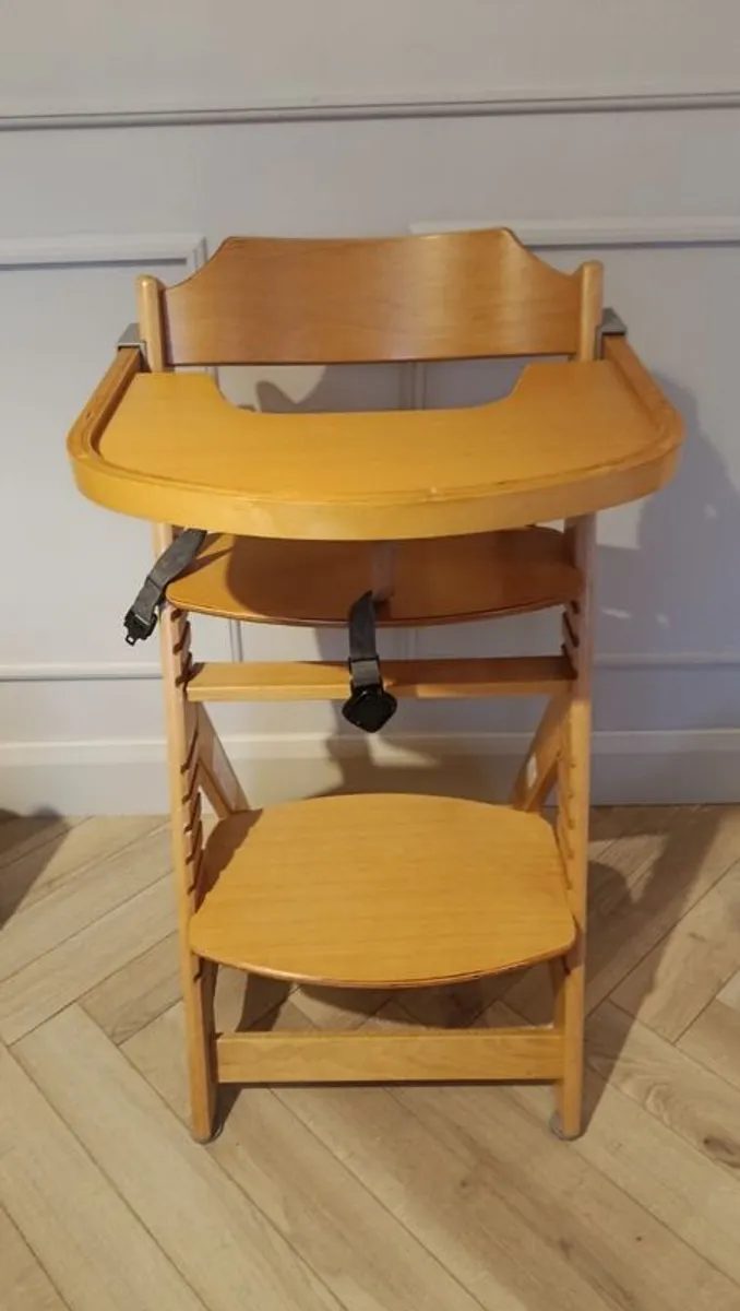 Highchair - Image 1
