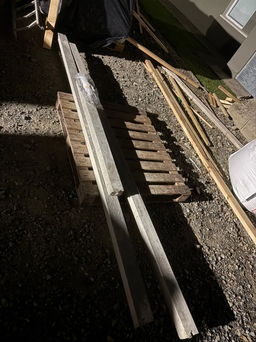 Insulation and concrete lintels - Image 1