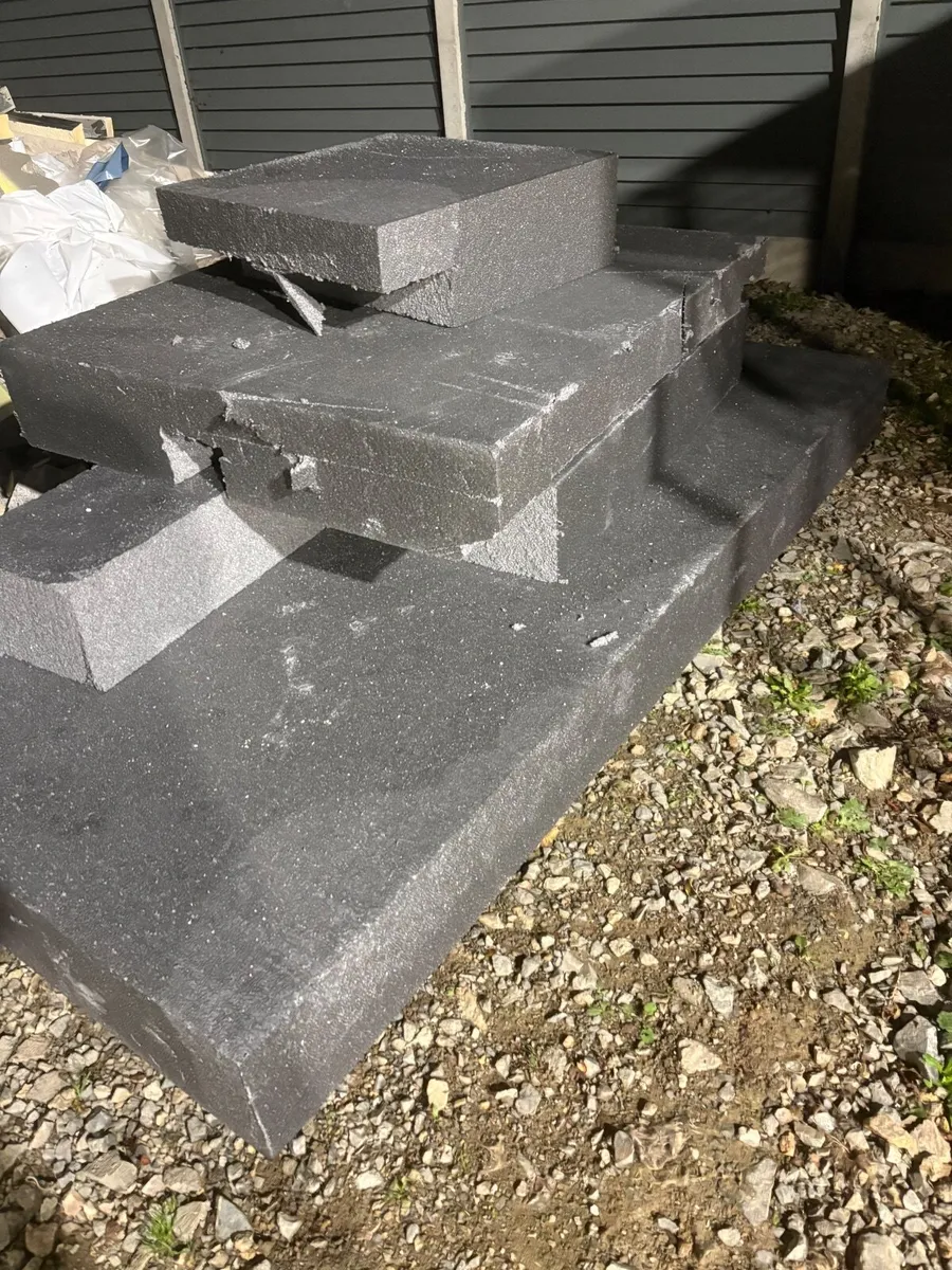 Insulation and concrete lintels - Image 4