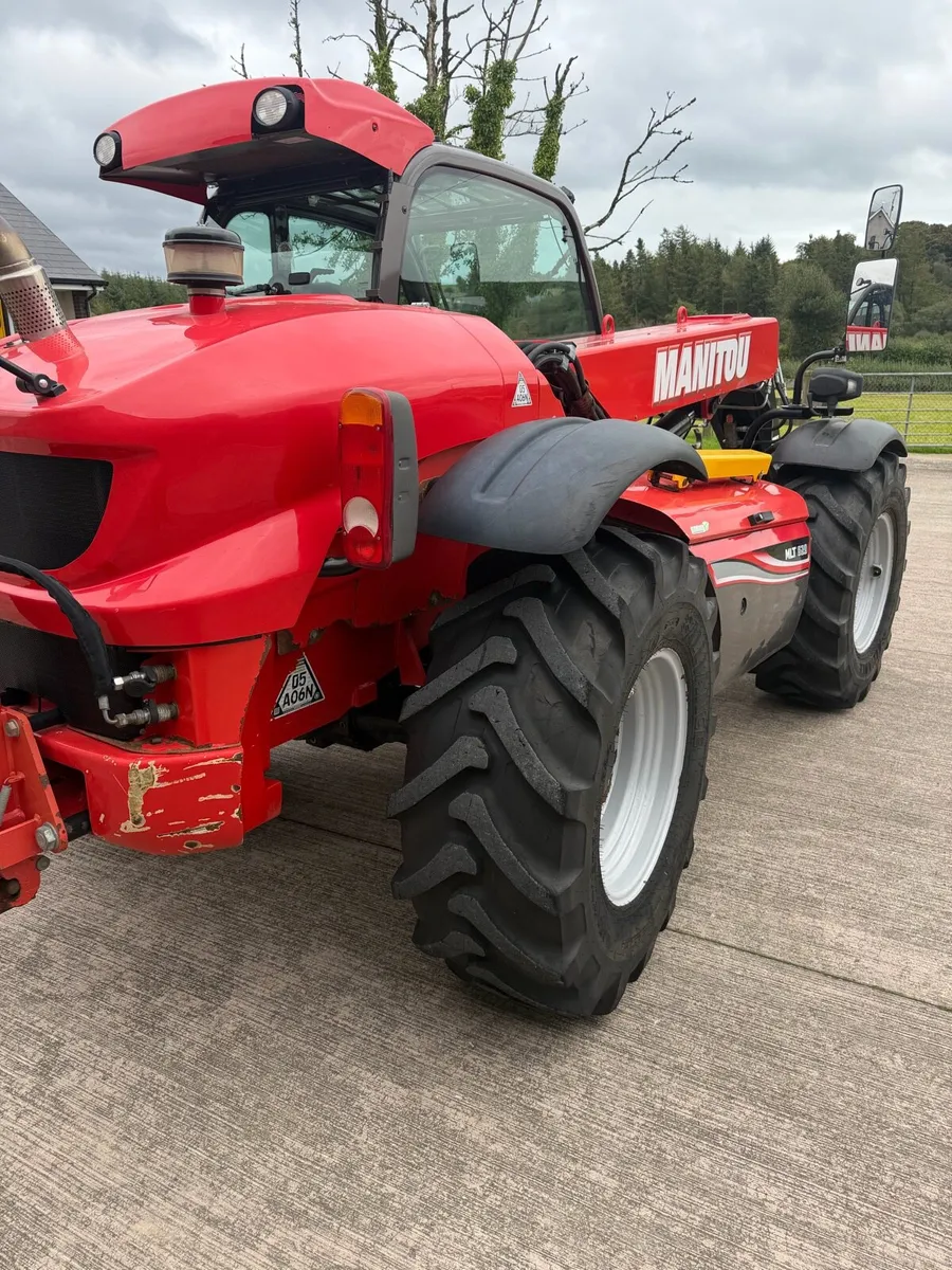 2016 Manitou MLT629 Premium - Image 3
