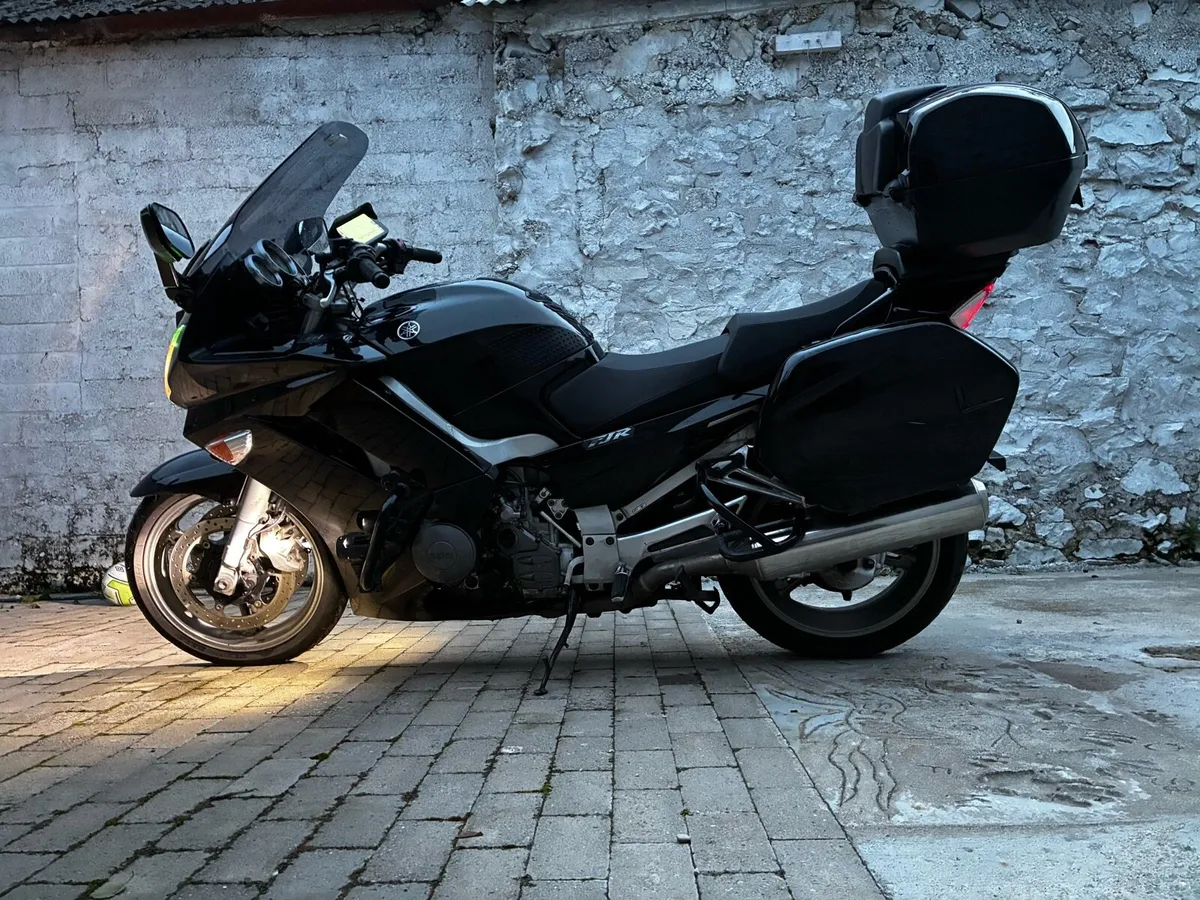 2007 Yamaha FJR1300 - Image 1