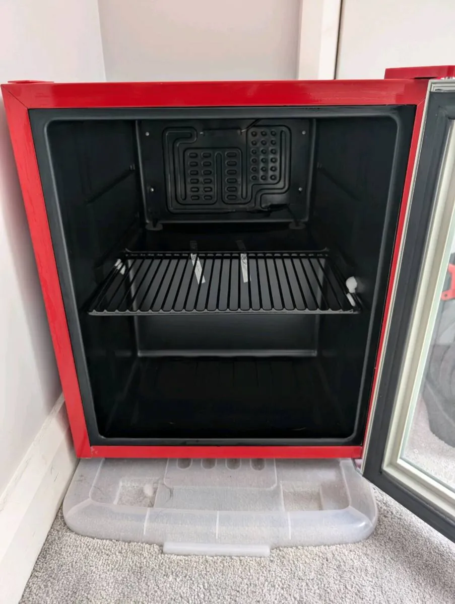 Husky Mini Fridge - Image 3