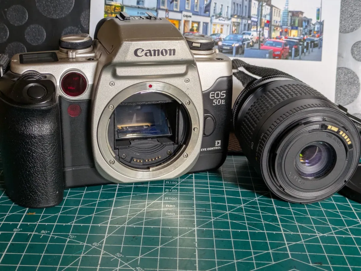 🎞️Canon EOS 50E Eye Control Autofocus- body only - Image 3