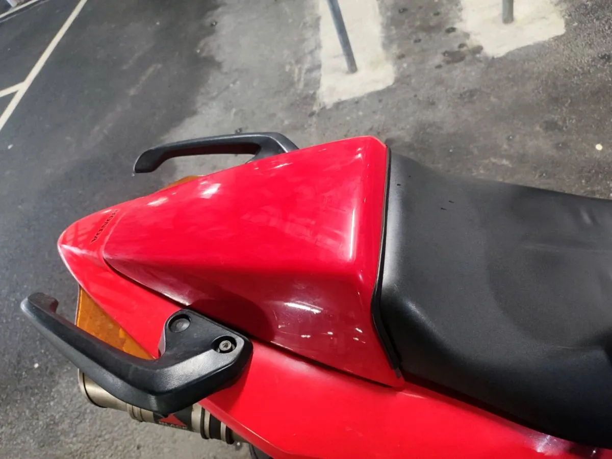 HONDA VFR 800 2002 VTEC - Image 3