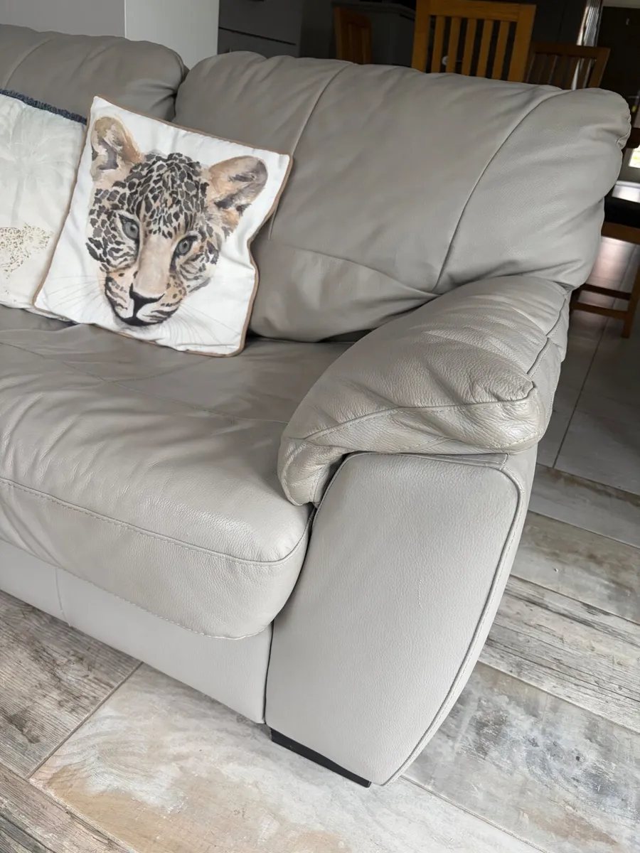 Sofa bed - Image 2