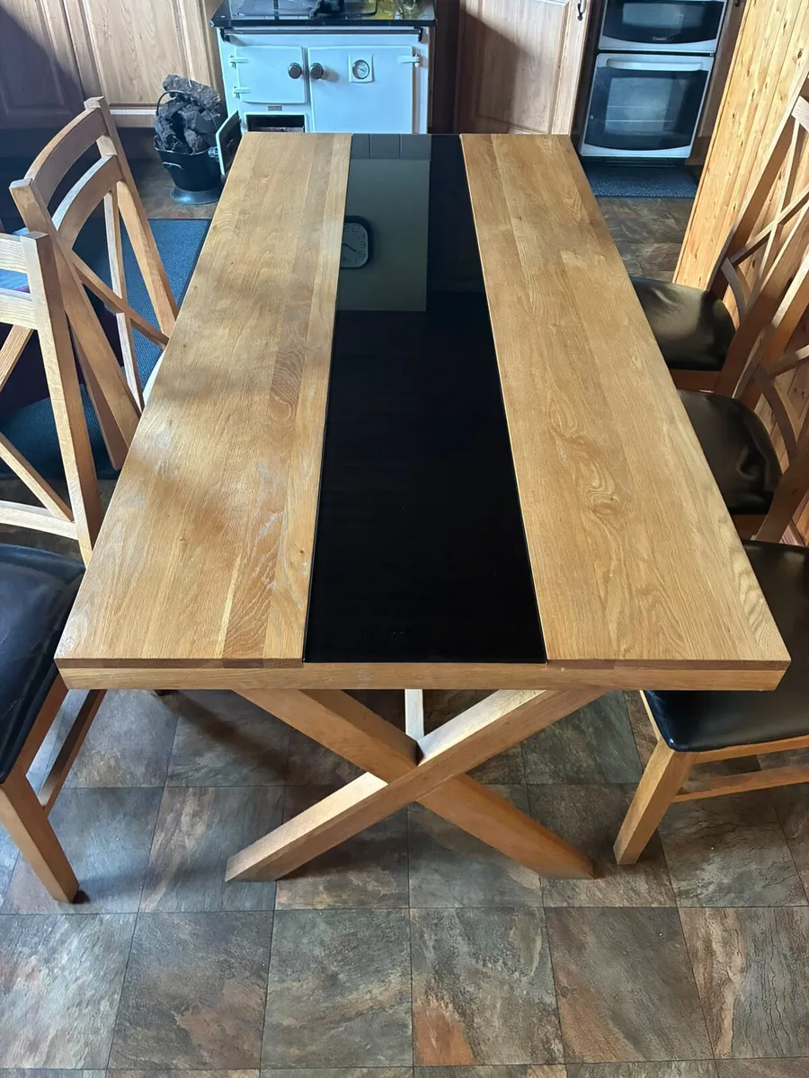 Table and Chairs - Image 2