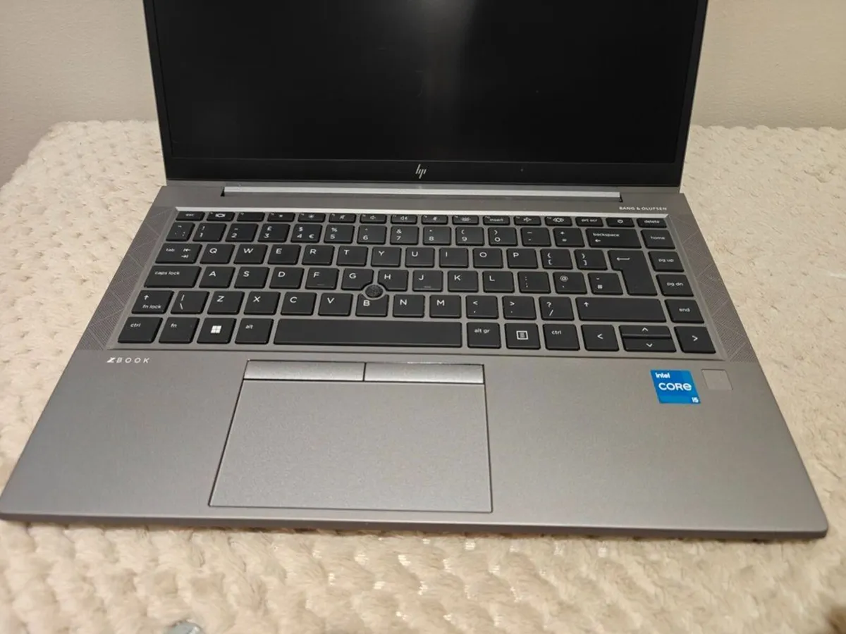 HP ZBook Firefly 14 G8 | i5 | 32GB | 512GB | 14" - Image 3