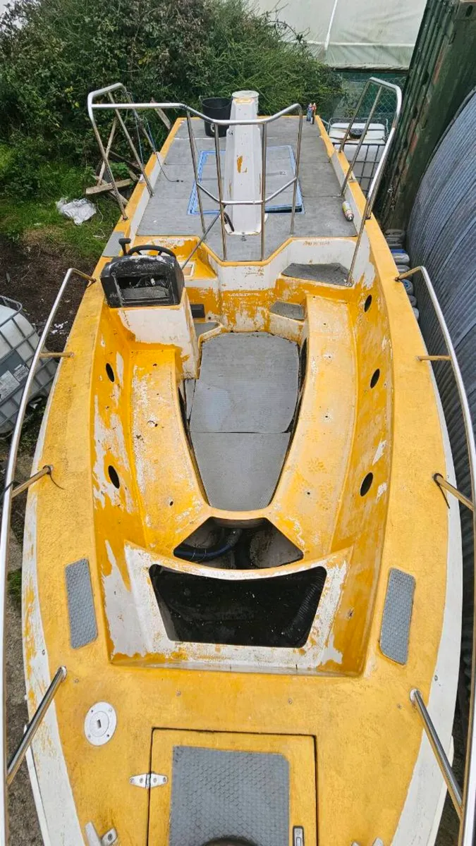 Parascending Boat - Image 1