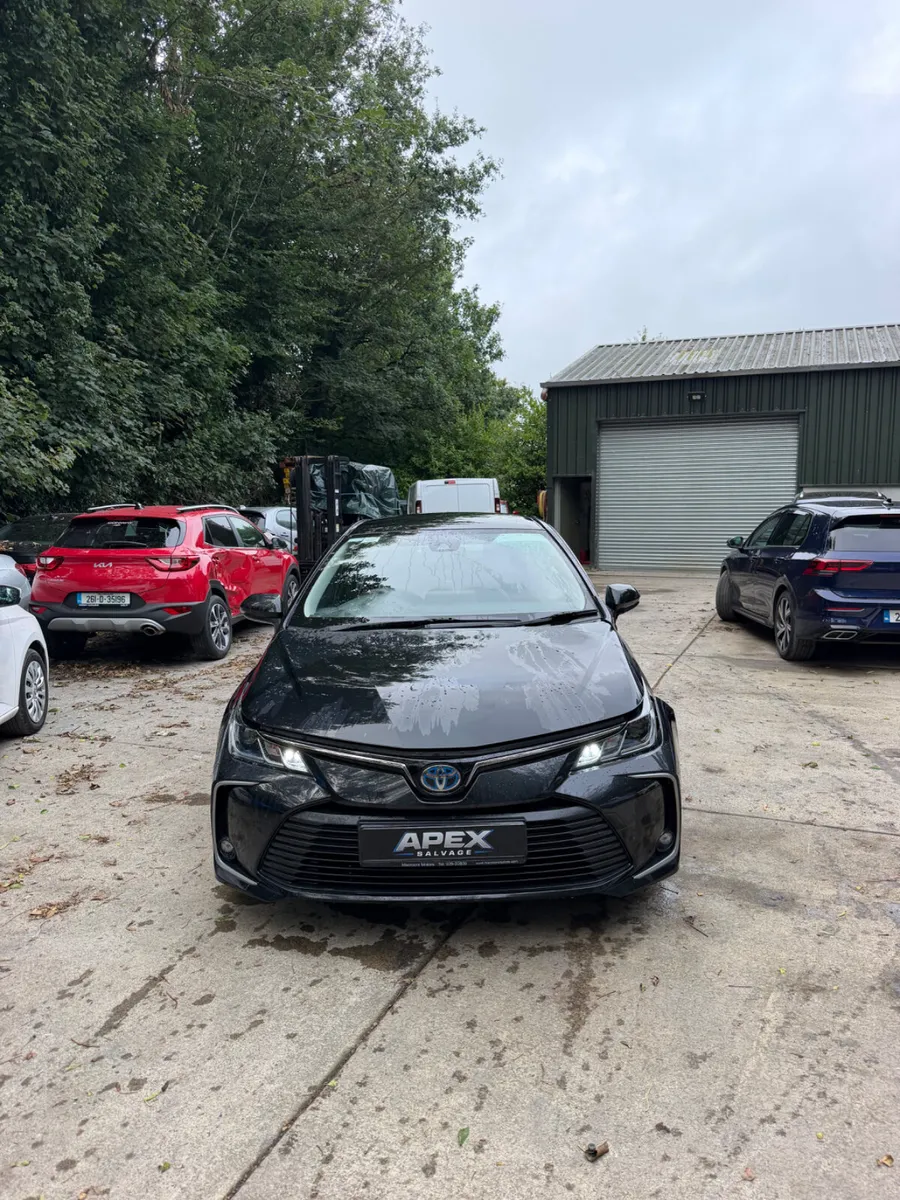2021 Toyota Corolla Hybrid - Image 2