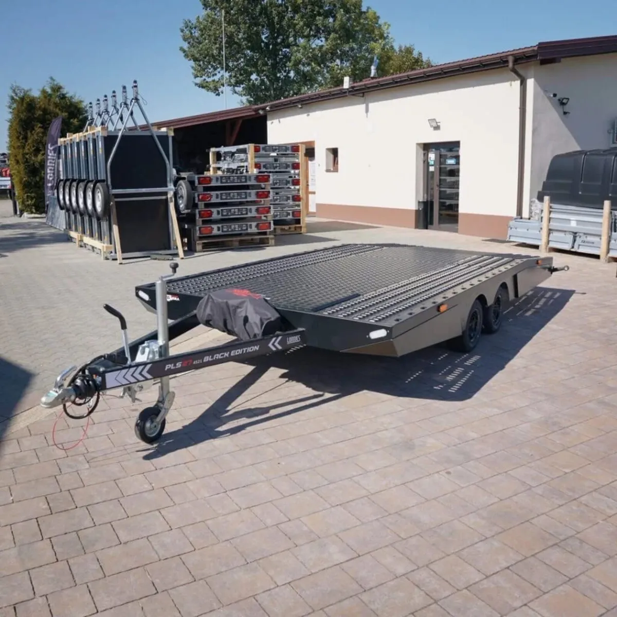 Car Transporter - Image 2