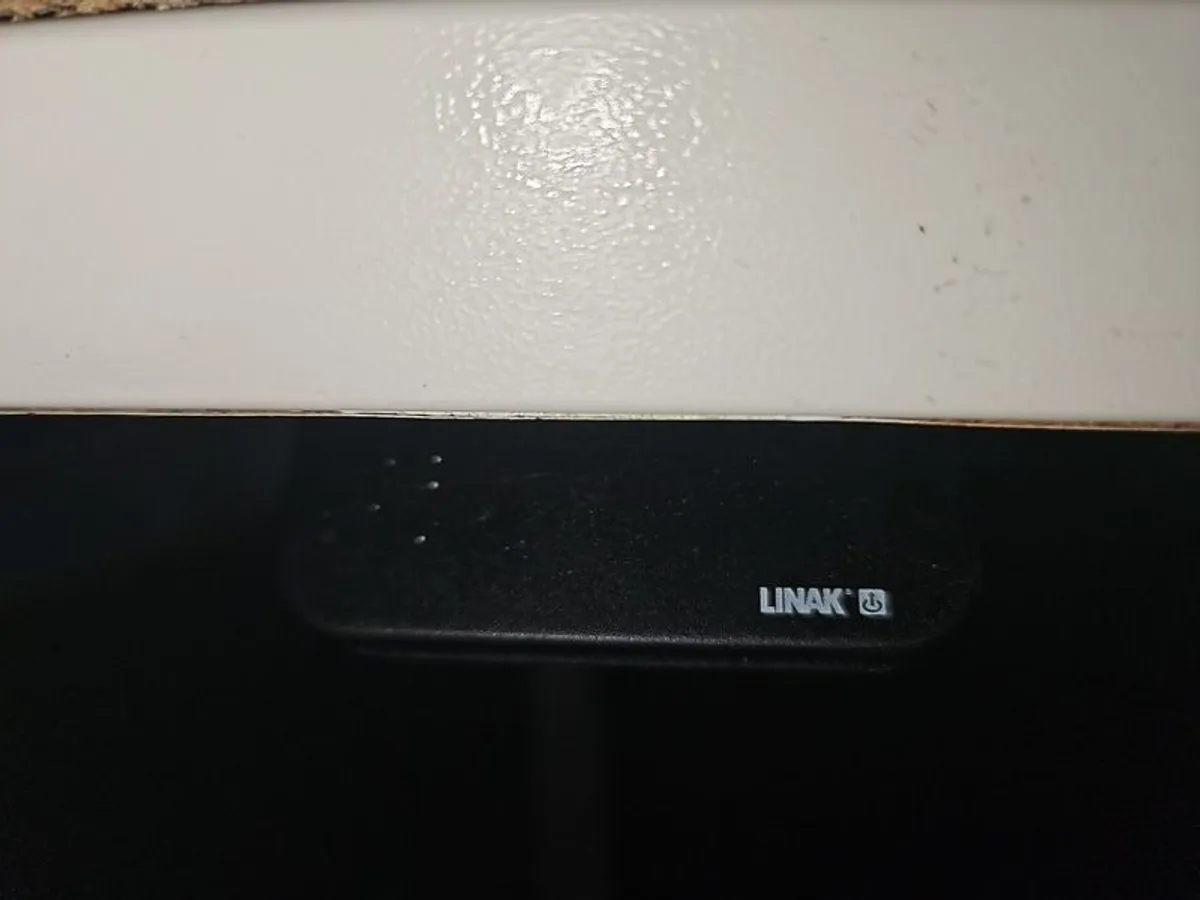 Electric Desk - Image 1