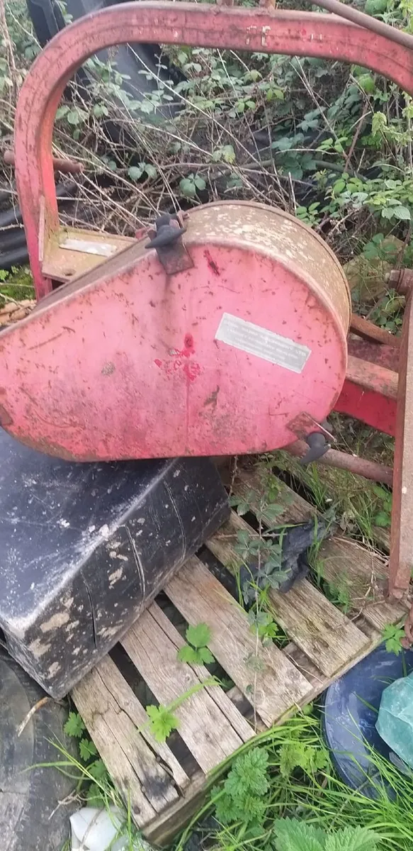 YARD CLEARANCE - Image 1
