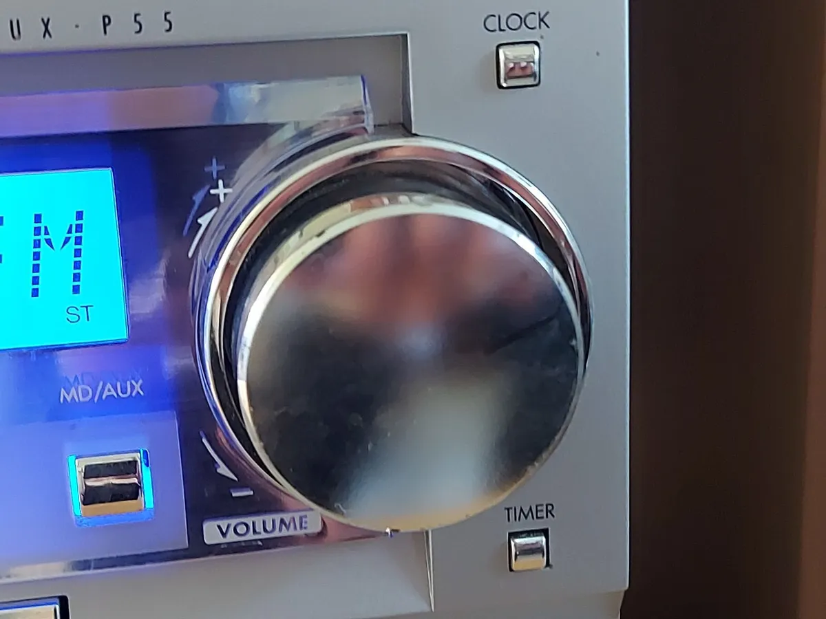 JVC Micro Component System, Model No. CA-UXP55 - Image 3