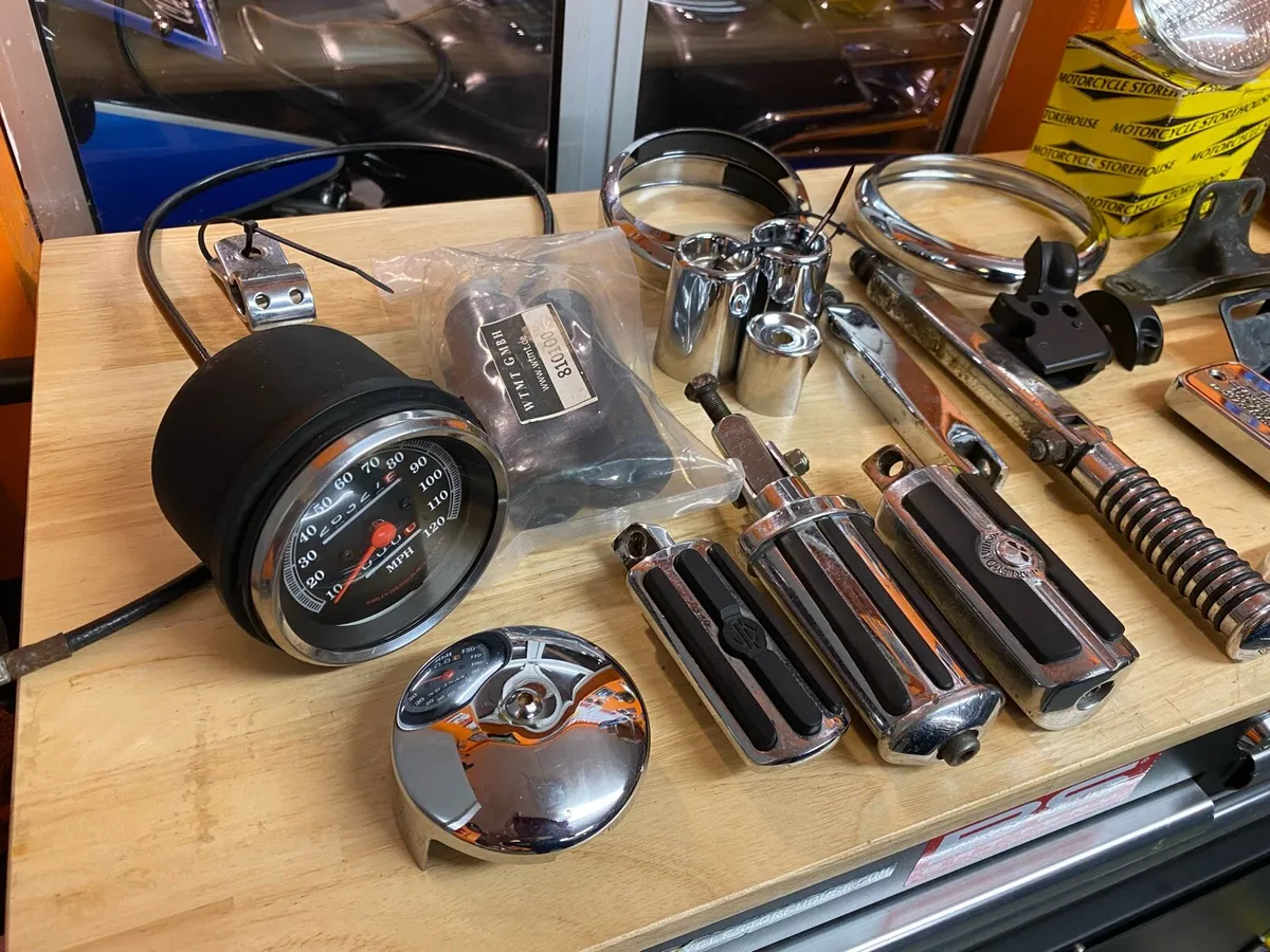 Harley Davidson parts - Image 4