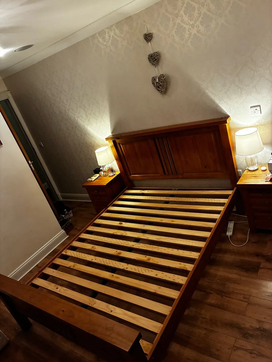 King Size Solid Oak Bed Set - Image 2