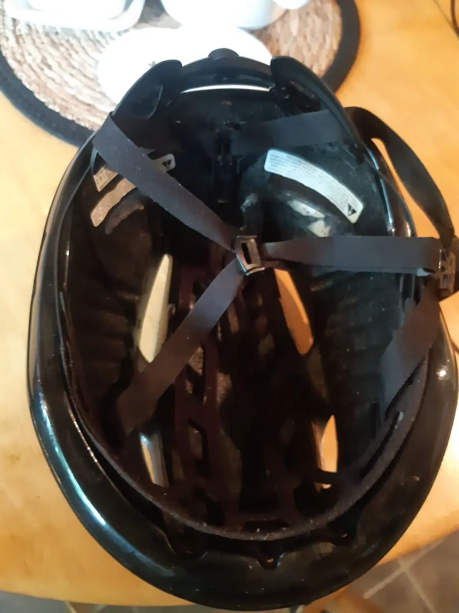 Giro air attack helmet - Image 3