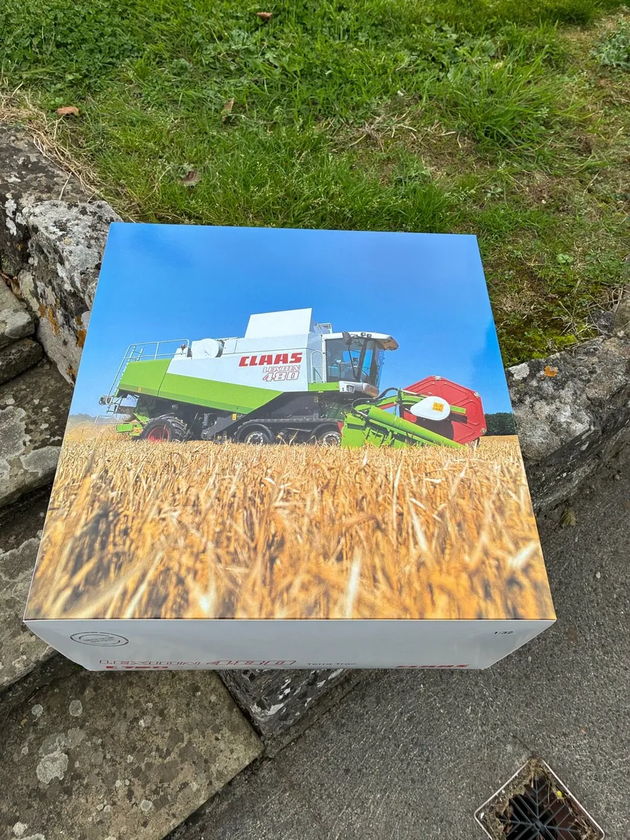 Claas Dominator 480 1/32 1:32 - Image 1