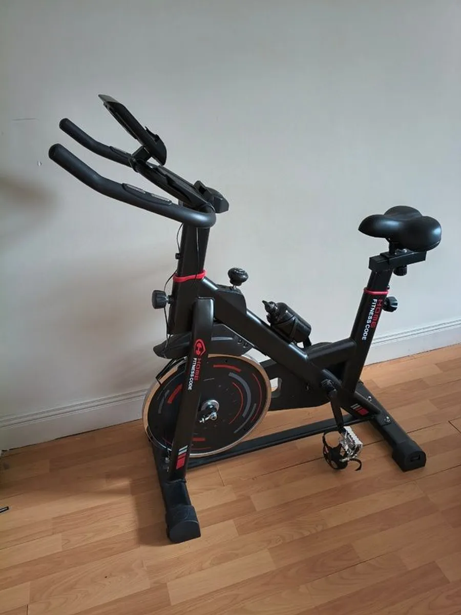 Home Fitness Code exercise bike - excellent condition