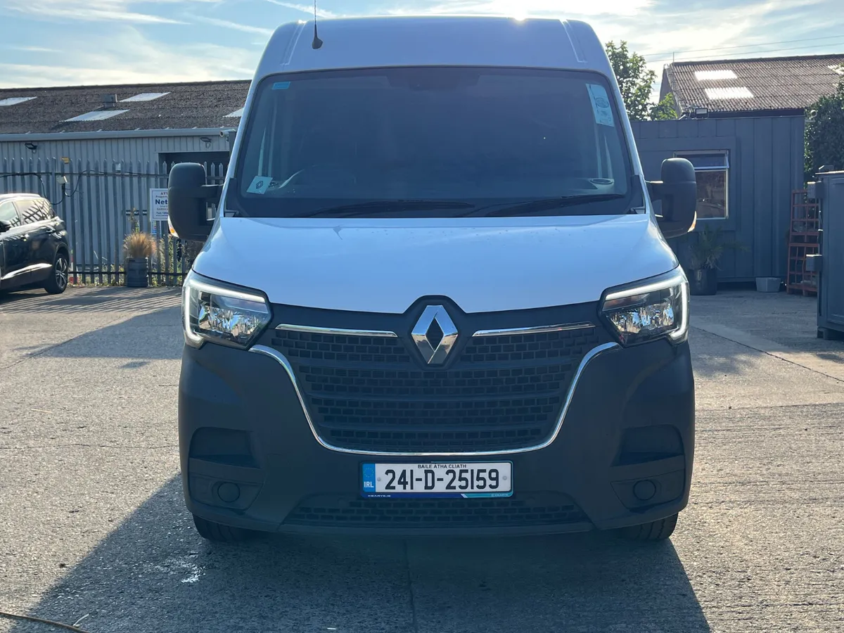 Renault Master 2024 - Image 2