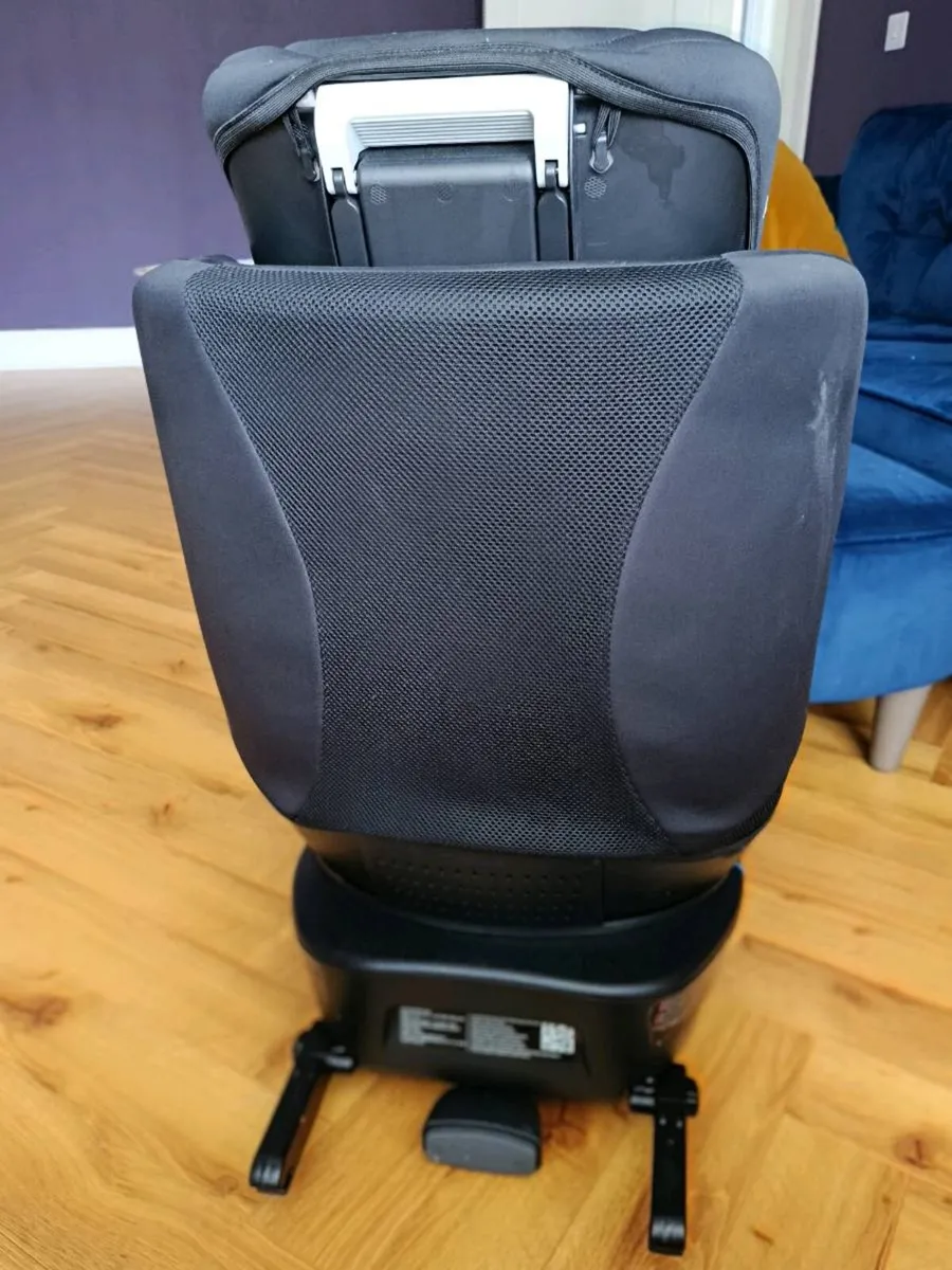 Car seat - Image 4