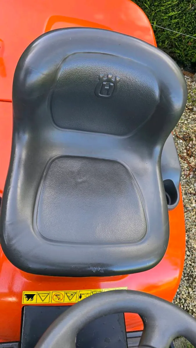 22HP HUSQVARNA - Image 4