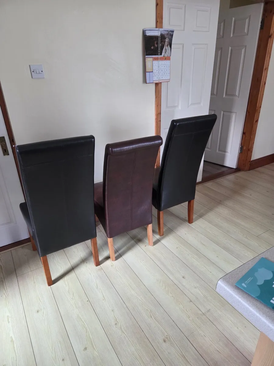 Kitchen chairs - Image 3