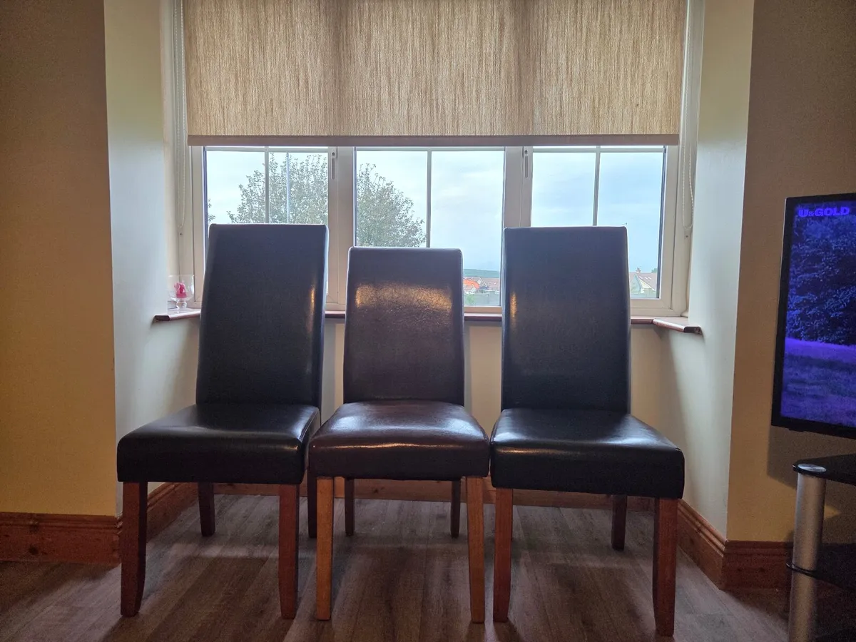 Kitchen chairs - Image 4