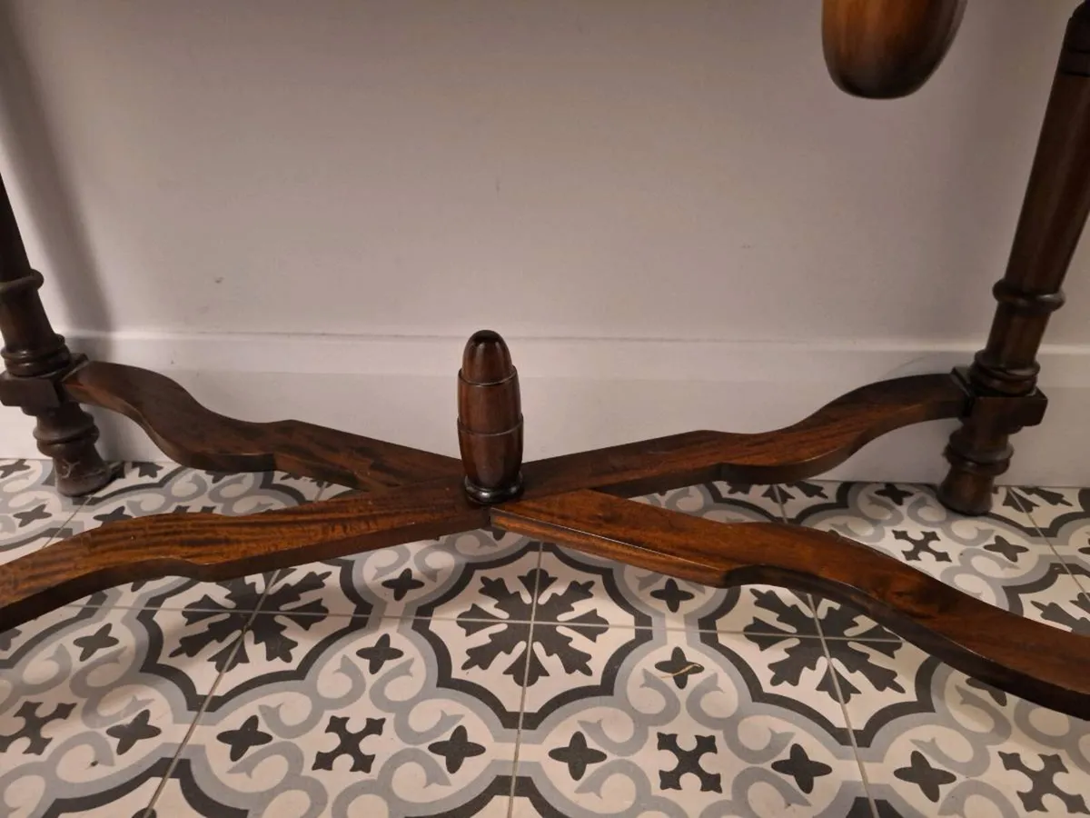 Console table - Image 3