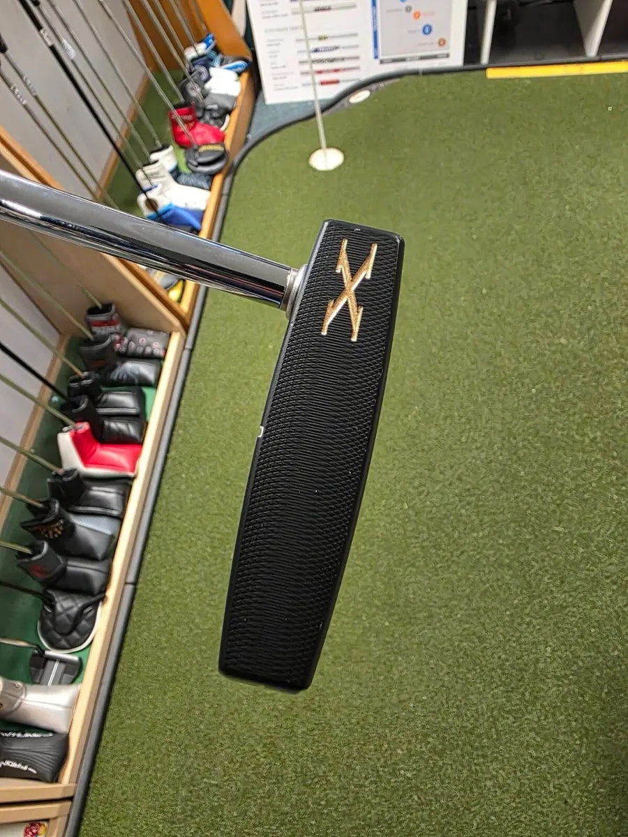 Scotty Cameron Moto Limited Release Phantom Putter - Image 4
