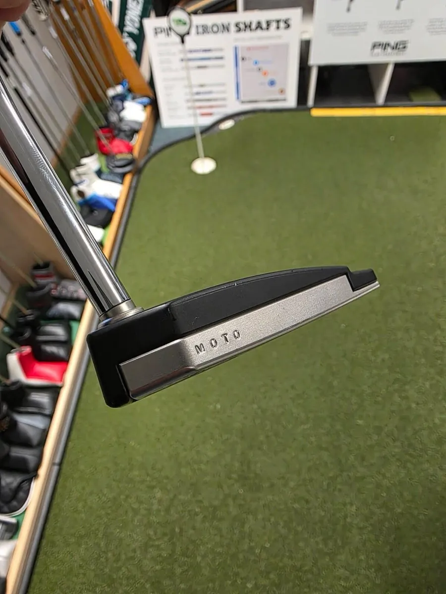 Scotty Cameron Moto Limited Release Phantom Putter - Image 3