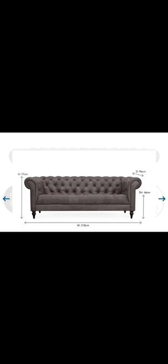 chesterfield sofa - Image 2