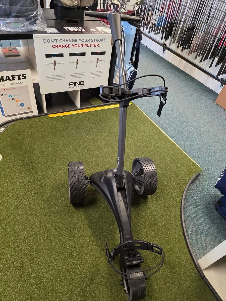 Brand New Motocaddy SE Ultra Electric Trolley - Image 2