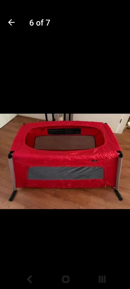 Phil and ted traveller travel cot - Image 2