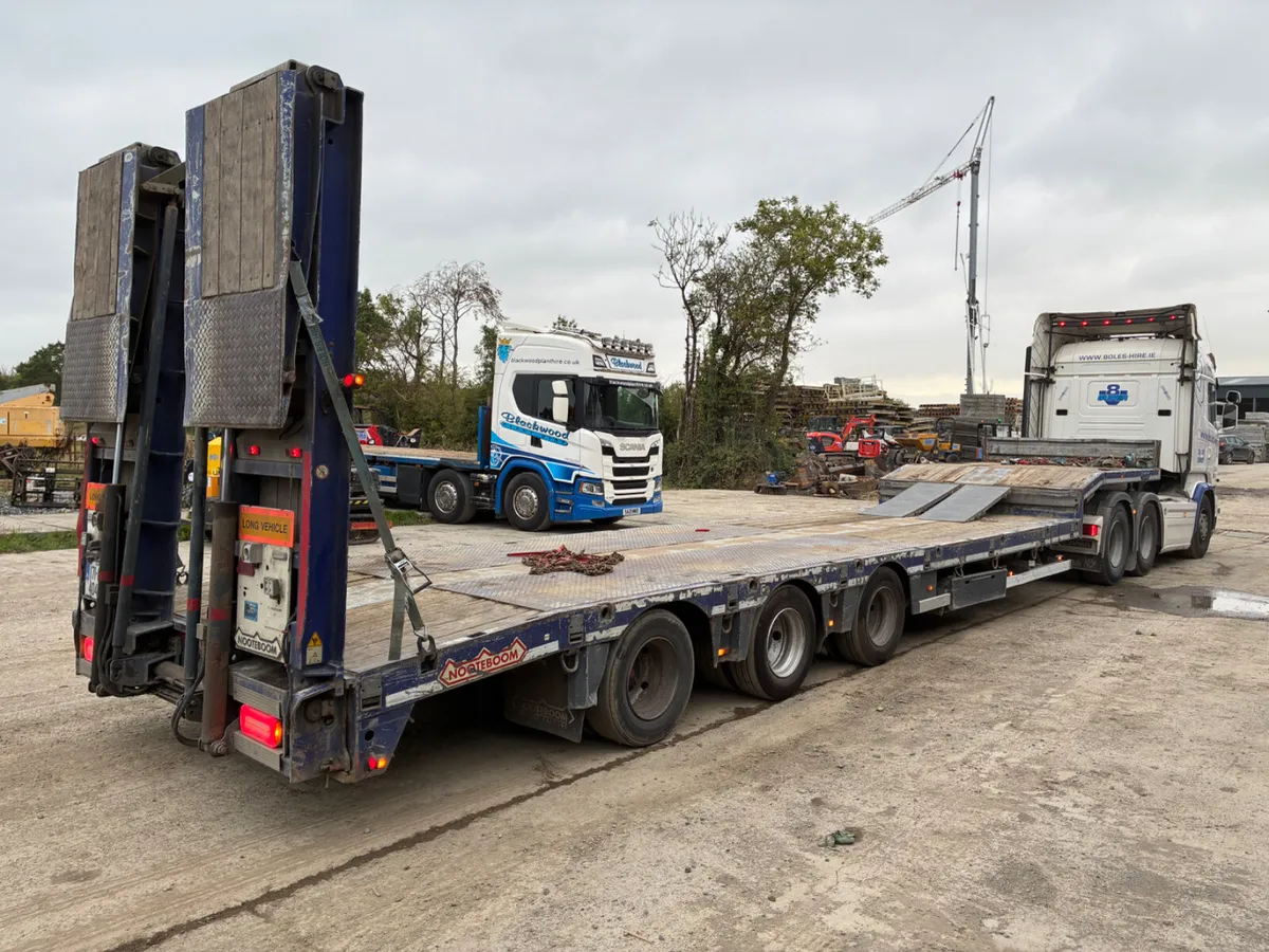 2017 Nooteboom lowloader - Image 4