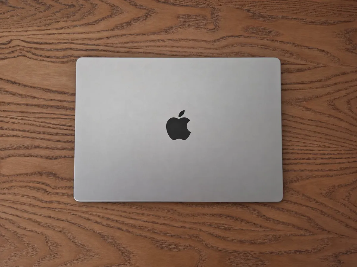 Apple MacBook Pro 14" M3 Pro – 18GB / 512GB - Image 3