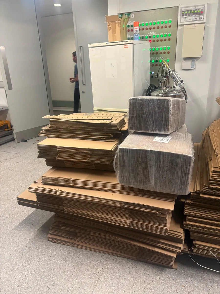 Cardboard boxes - Image 3