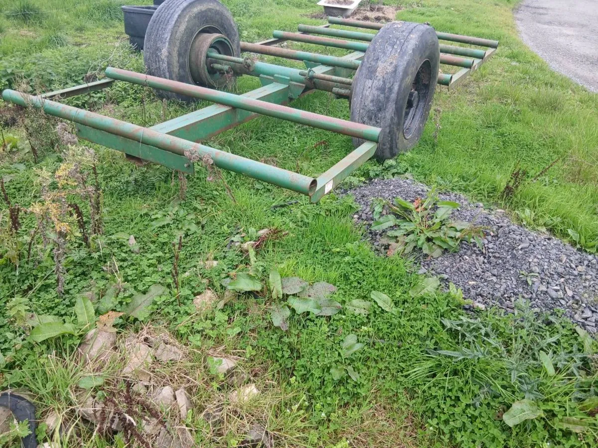 Bale trailer - Image 2
