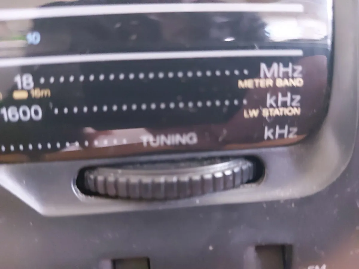 SONY Radio Cassette-Corder Model CFS-W455L - Image 4