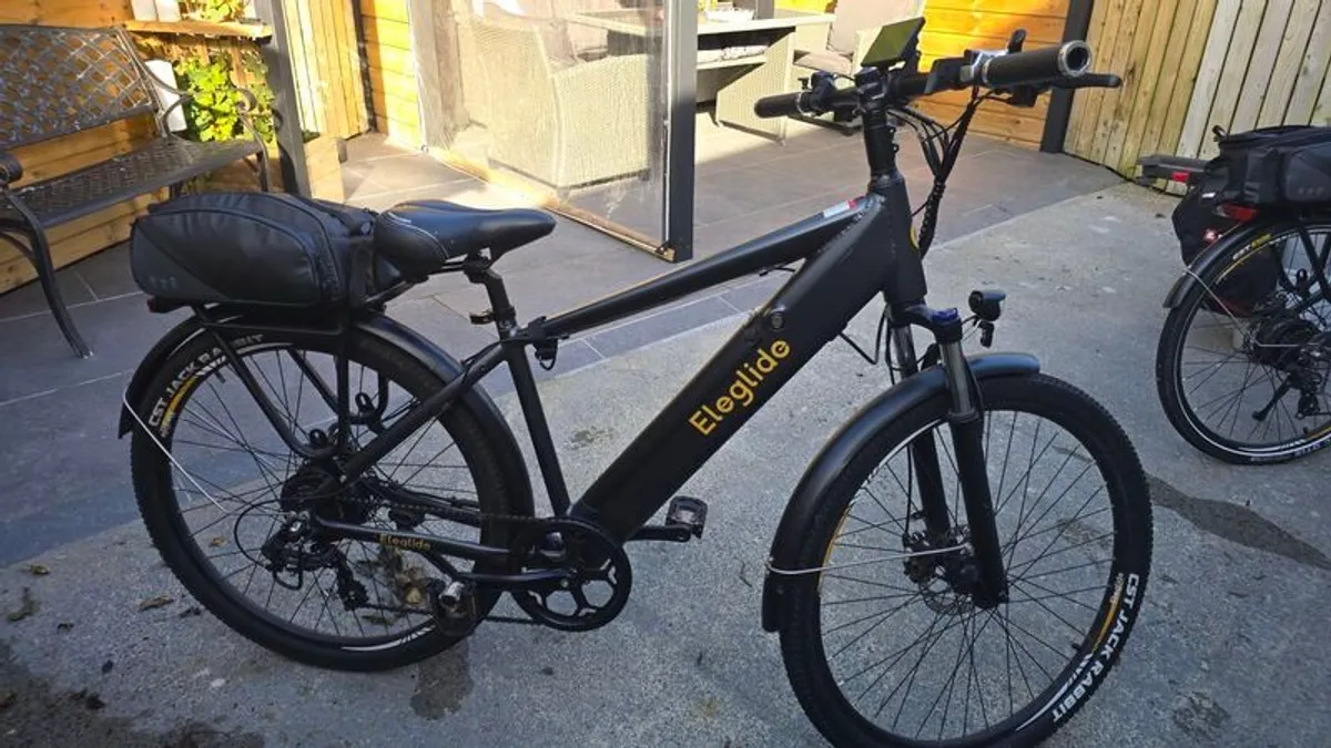 2 e bikes, both in perfect condition, light use and always housed when not in use - Image 4