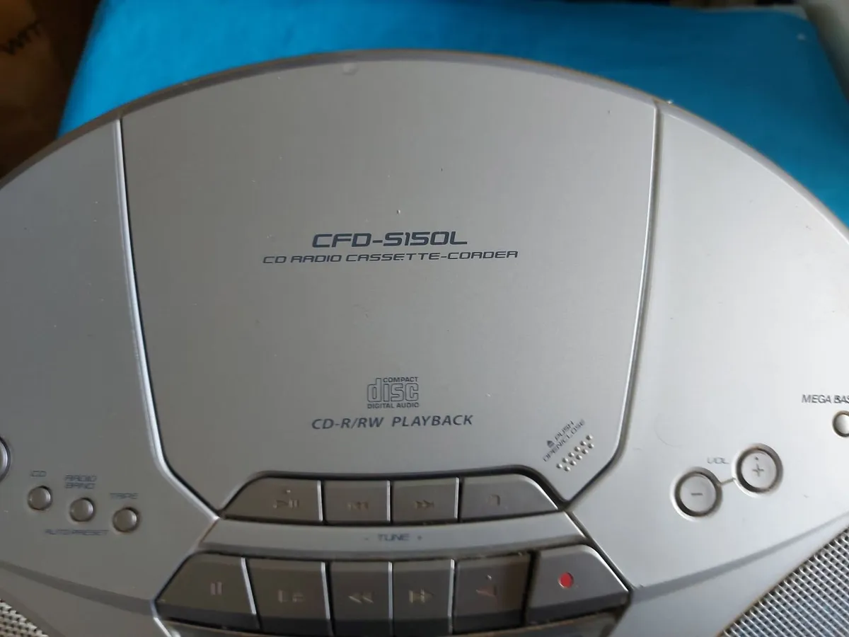 SONY Stereo CFD-S15OL CD Radio Cassette-Corder - Image 4