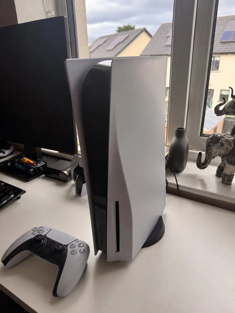 PS5 Disc Edition 825GB – Excellent Condition - Image 1