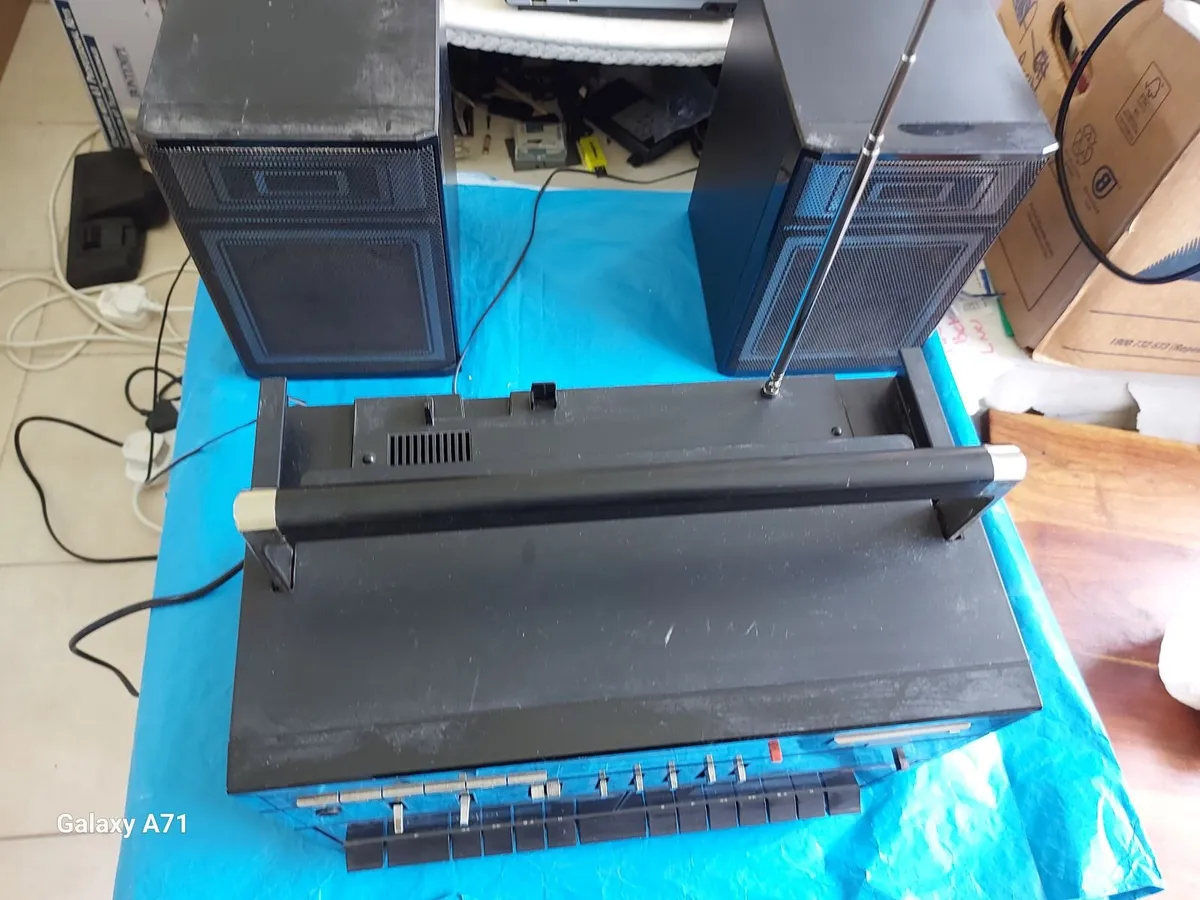 SANYO Portable Stereo System, Model No. C36L - Image 3