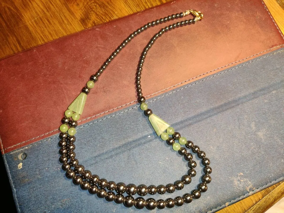 CHUNKY JADE & BLACK BEADED, 20"Long Necklace ! - Image 1