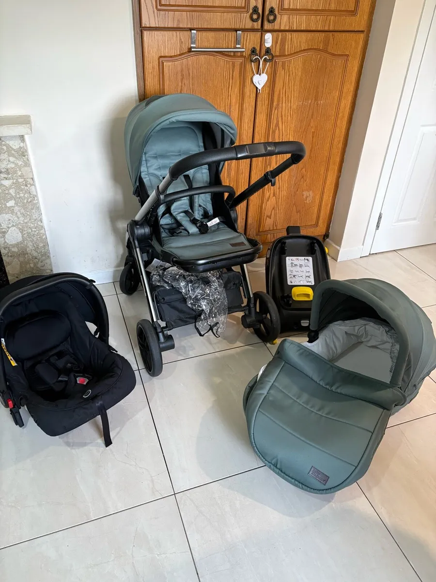 Baby Elegance Drift 3-in-1 travel system - Image 1