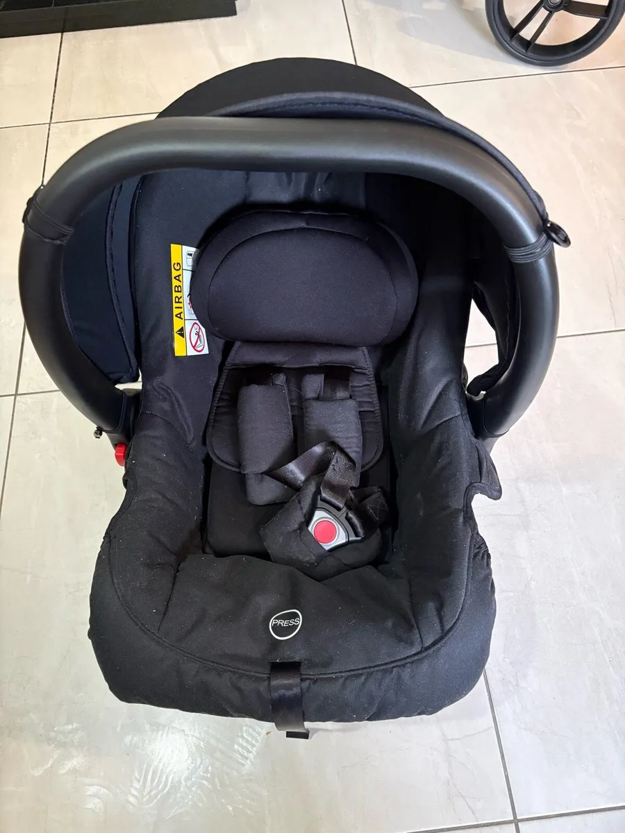 Baby Elegance Drift 3-in-1 travel system - Image 2