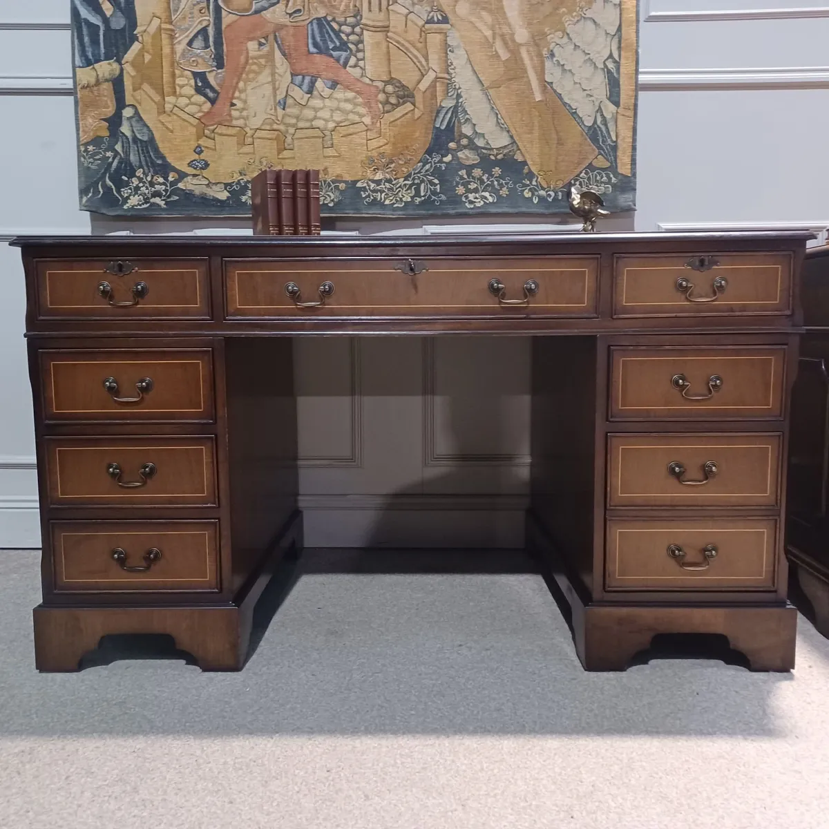 Victorian-style Leather top pedestal desks - Image 2