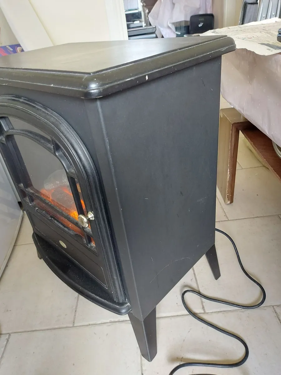 Dimplex Electric Stove Heater, Model CLB. 20L - Image 4