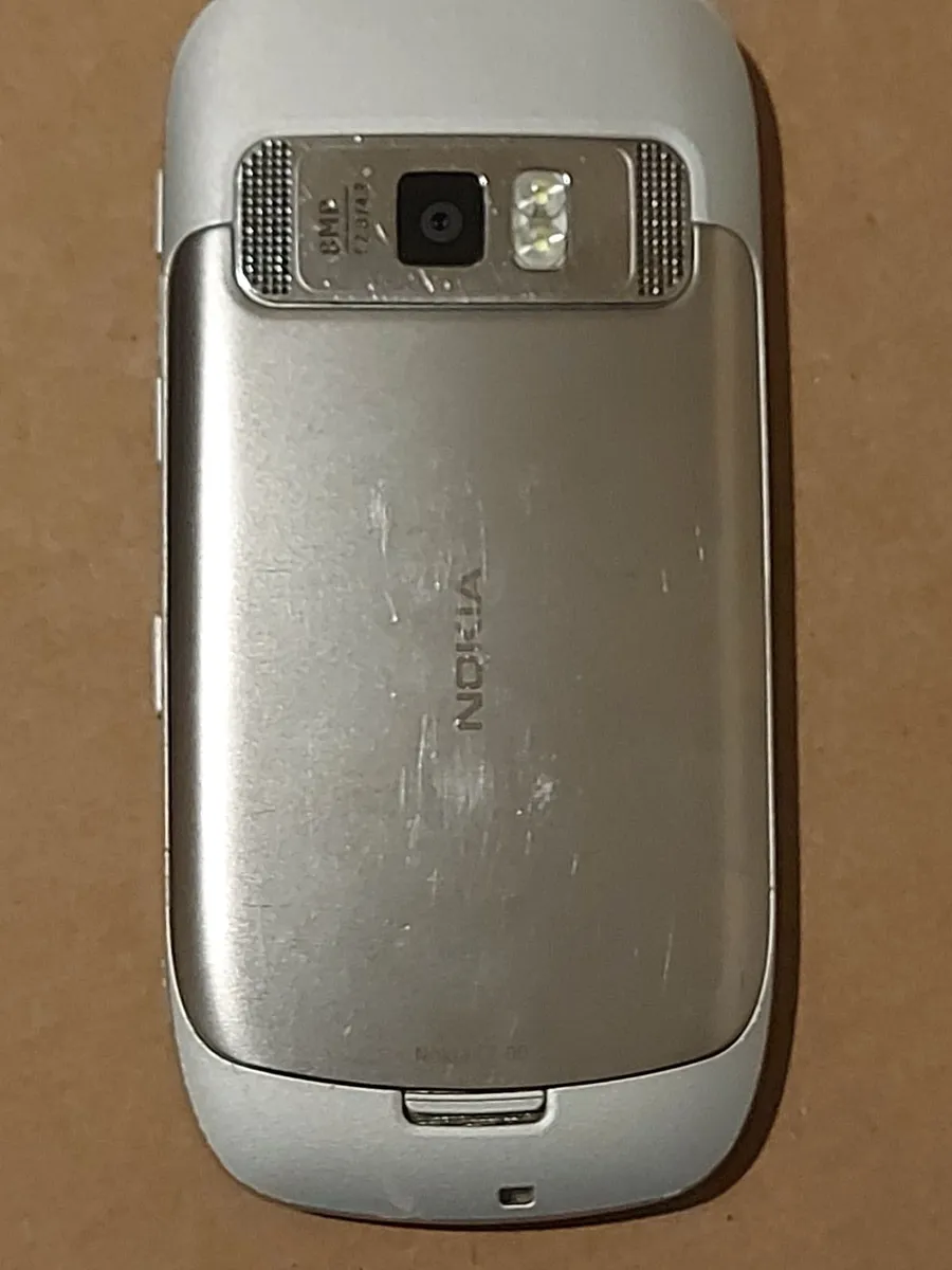 Nokia C7 mobile Phone, Vodafone Network - Image 4