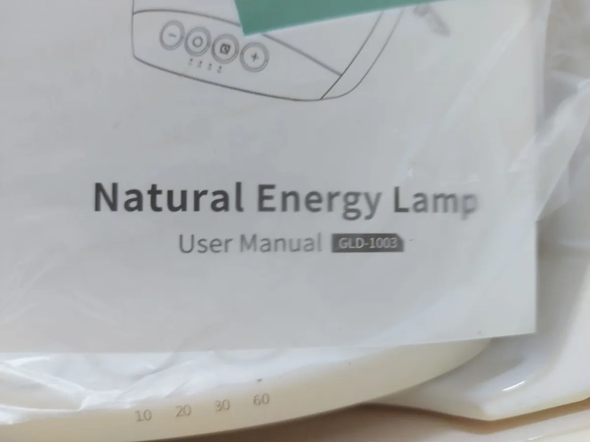 NEW Natural Energy Lamp, Model GLD-1003 - Image 3