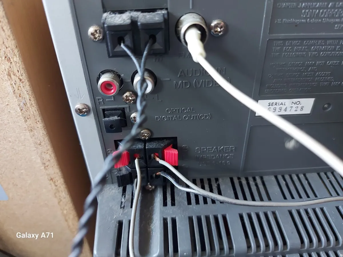 SONY Stereo Music System Model CMT-CP100, - Image 3